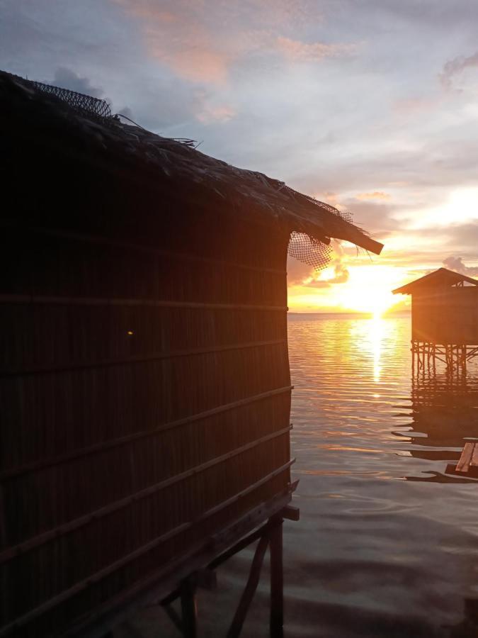 Arborek Diving Homestay R4 Besir Exterior photo