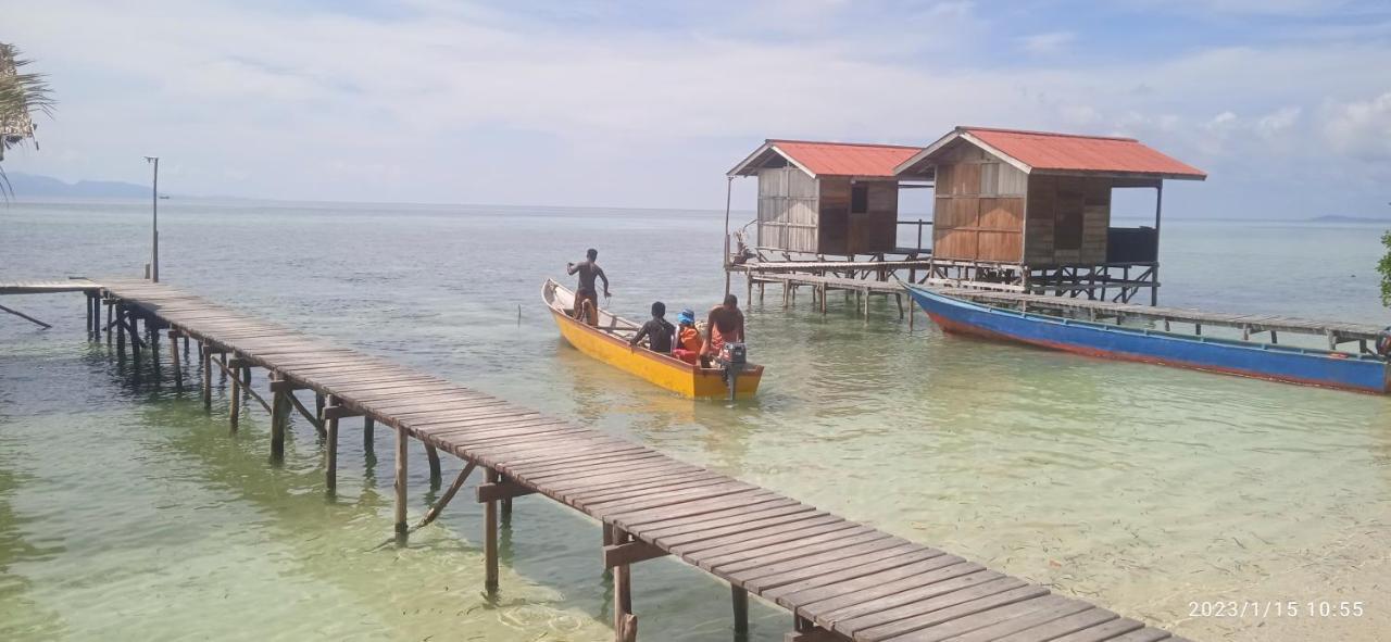Arborek Diving Homestay R4 Besir Exterior photo